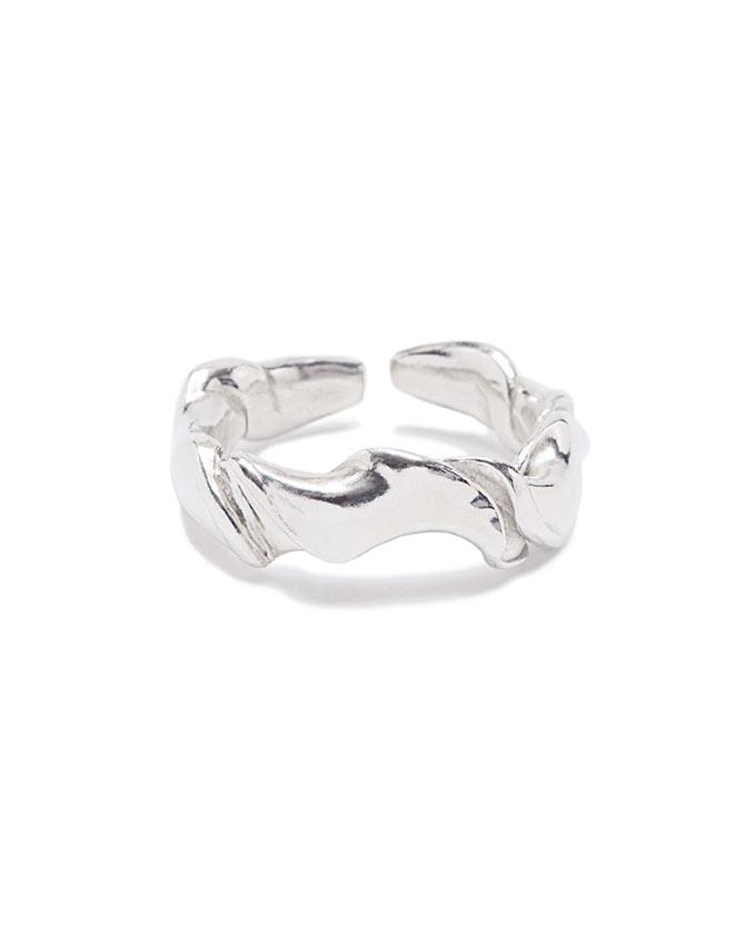 Twisted recyled sterling silver ring band | All Its Forms